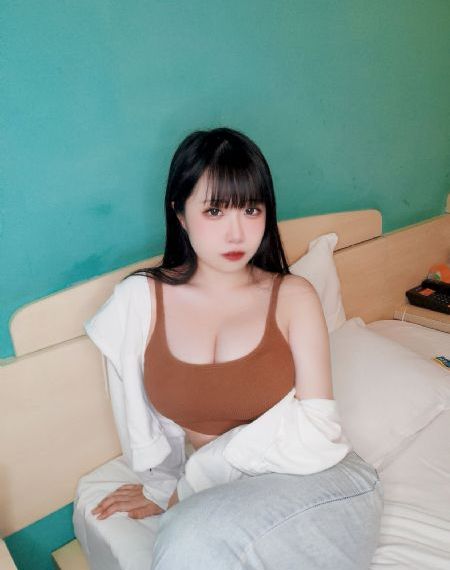 年轻的小婊孑3韩国理论电影_BD神马在线观看