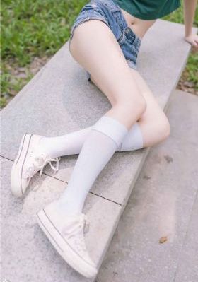 辛尤里无码Av在线播放_720在线观看完整版