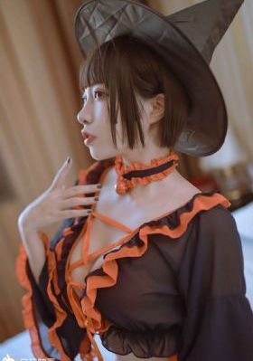 吻胸脱内衣吃奶免费视频_蓝光免费播放