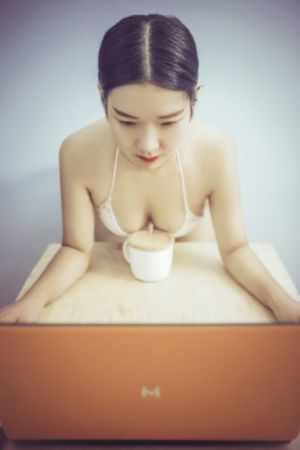 国产人妖x0x0_BD英语BD在线观看