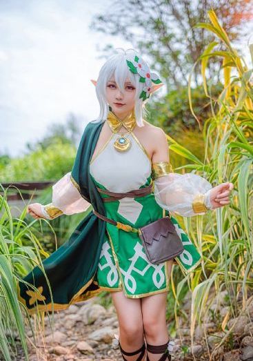 亚洲精品综合欧美二区变态_高清电影完整版